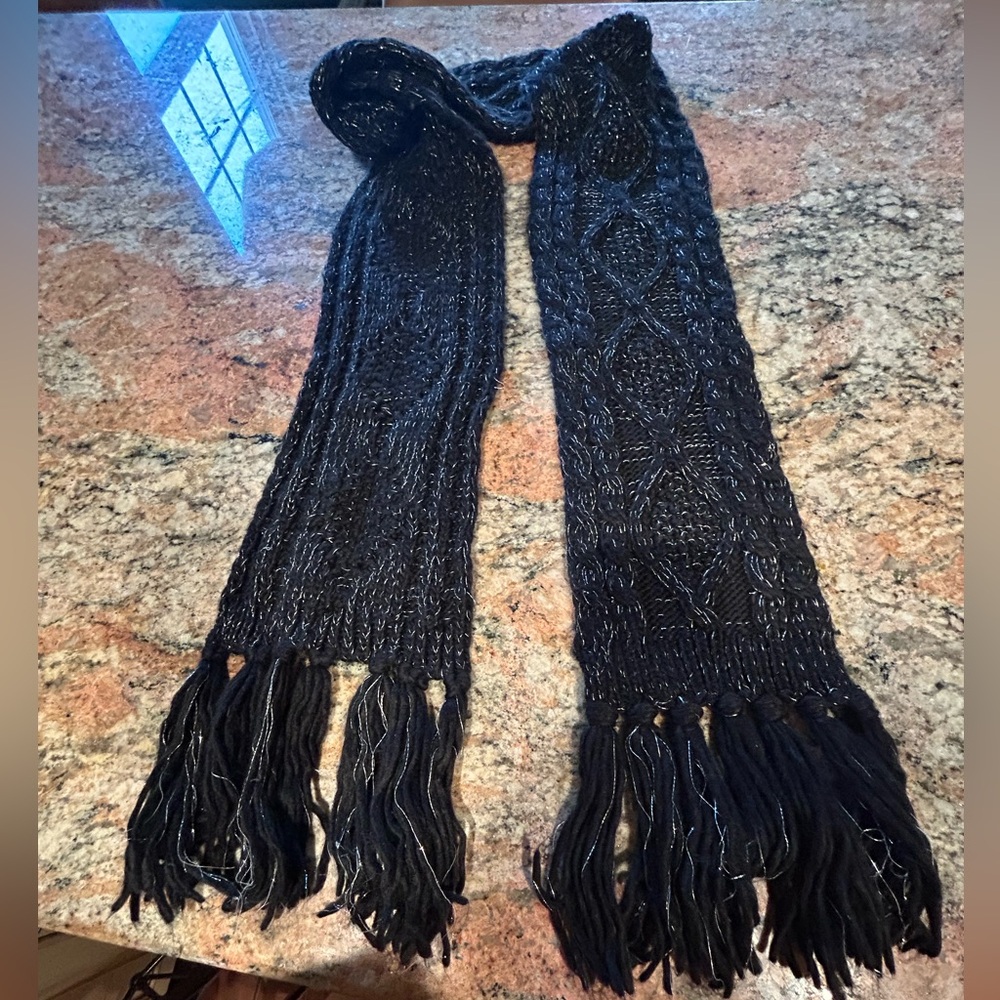 Elegant Black Knit Scarf